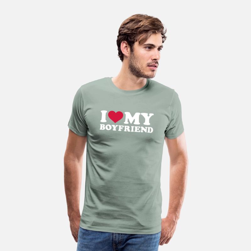 2022 i love my boyfriend shirt
