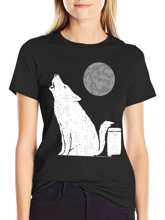 Wolf Howling at Moon Graphic Tee