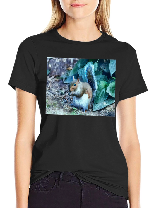 Squirrel T-Shirt: Nature Lovers Tee
