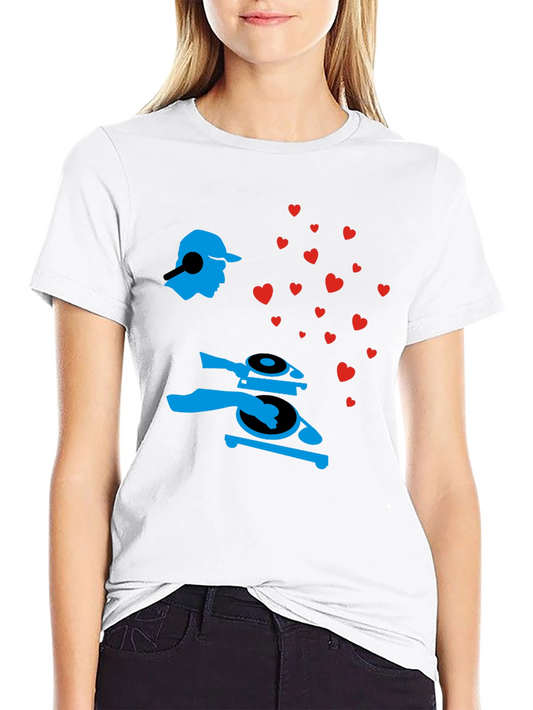 DJ Heart T-Shirt - Music Lover Tee