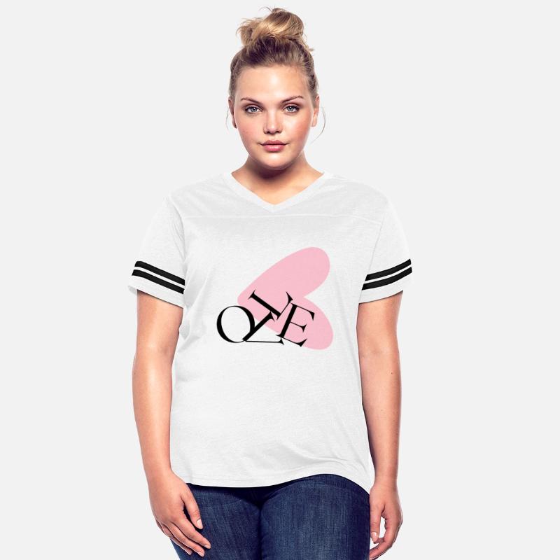 Broken love scattered letters