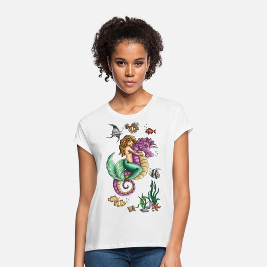 Little mermaid and cute seahorse best friends