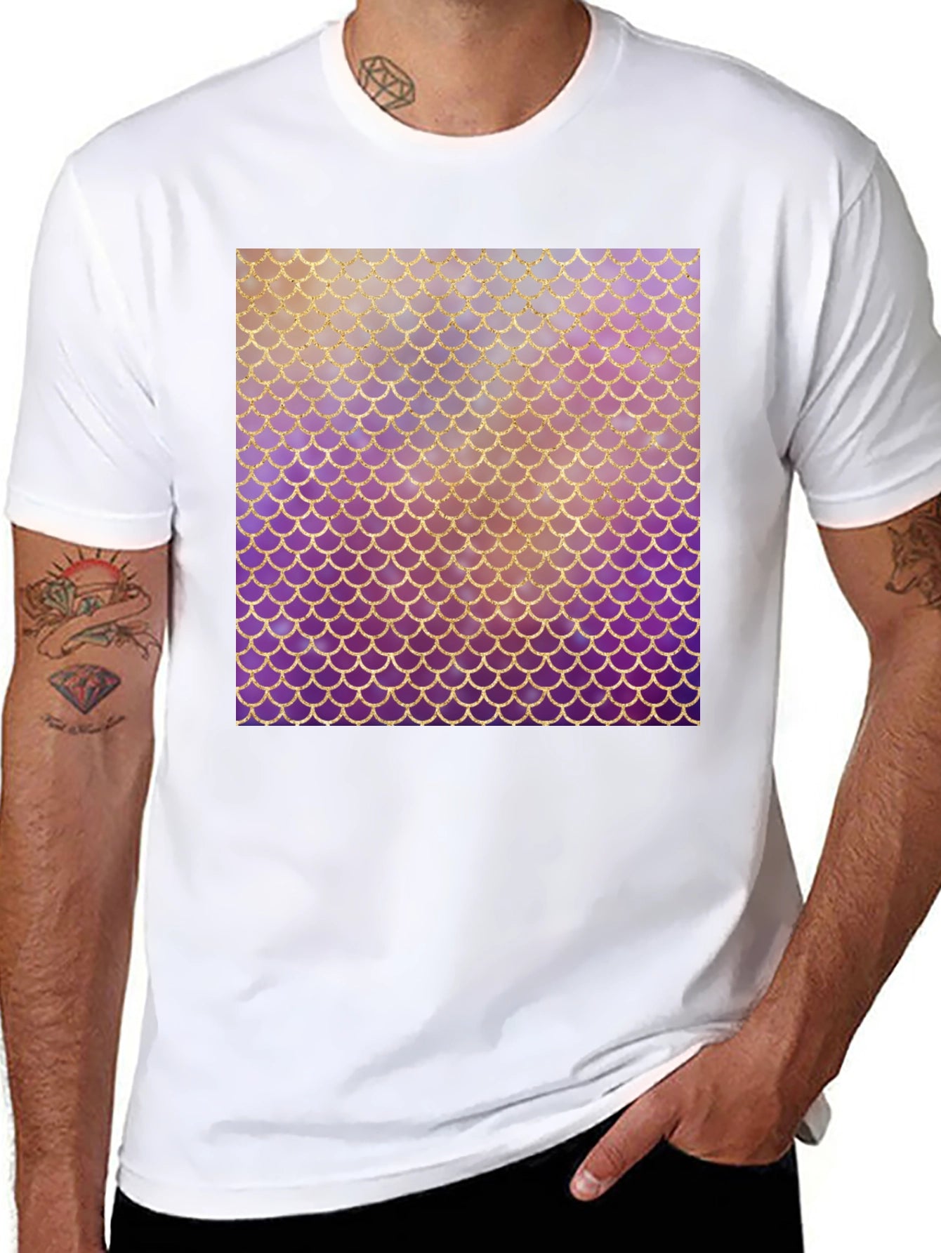 Mermaid Scale Graphic Tee - Stylish Black T-Shirt
