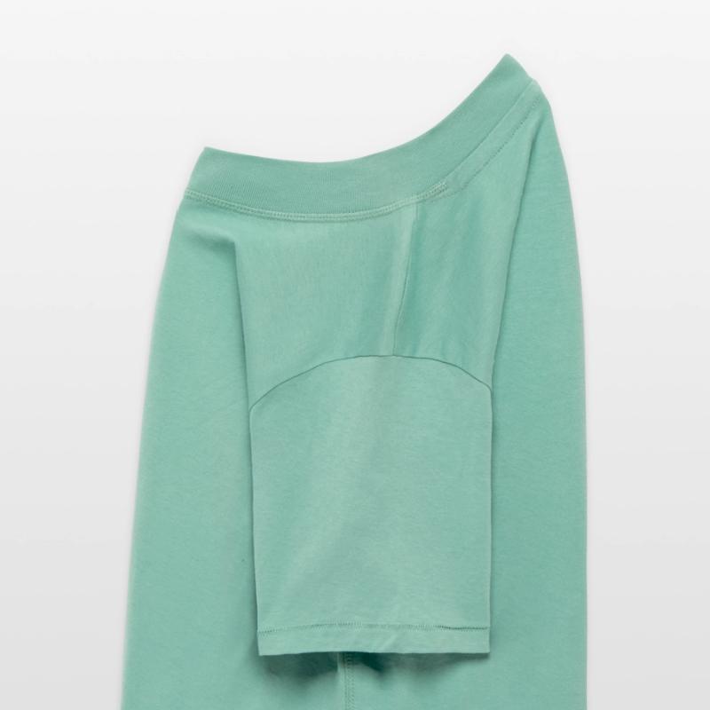 Queen of the House – Perfect for Mother’s Day!