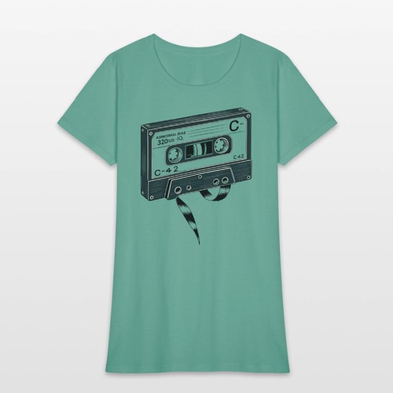 The death of the cassette tape Classic T Shirt